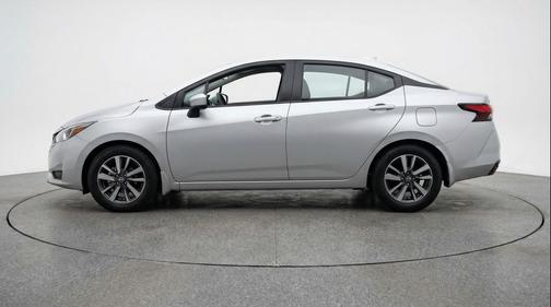 Brilliant Silver Metallic 2025 Nissan Versa 1.6 SV