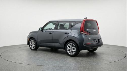 Gravity Gray 2025 Kia Soul LX