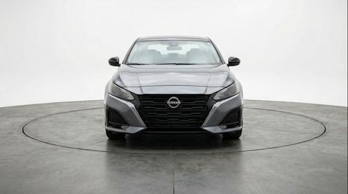 Gun Metallic 2025 Nissan Altima SV FWD