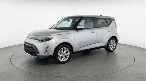 Steel Gray 2025 Kia Soul LX