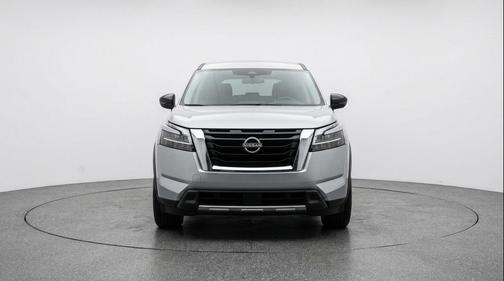 Brilliant Silver Metallic 2025 Nissan Pathfinder SV FWD