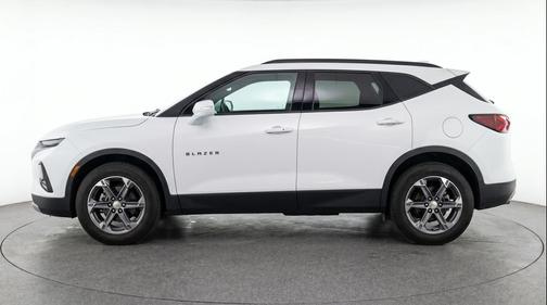Summit White 2025 Chevrolet Blazer 2LT
