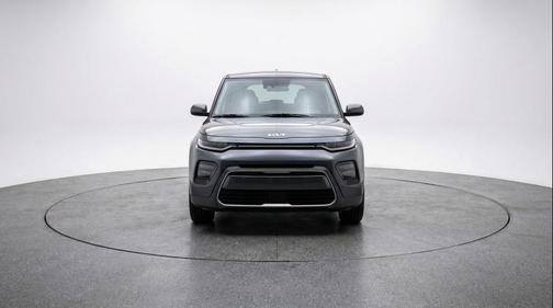 Gravity Gray 2025 Kia Soul LX