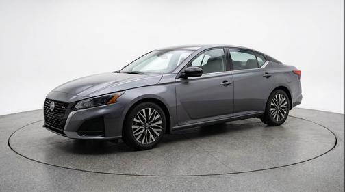 Gun Metallic 2026 Nissan Altima SV FWD