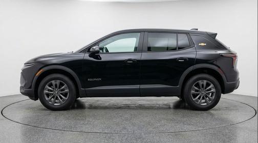 Mosaic Black Metallic 2025 Chevrolet Equinox 1LT
