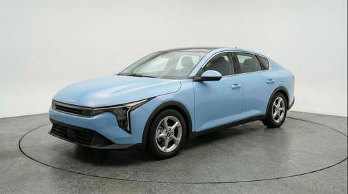 Morning Haze 2025 Kia K4 LXS