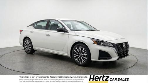Glacier White 2025 Nissan Altima SV FWD