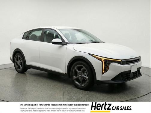 Snow White Pearl 2025 Kia K4 LXS