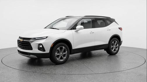 Summit White 2026 Chevrolet Blazer 2LT