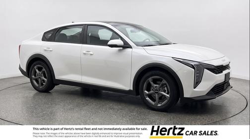 Snow White Pearl 2025 Kia K4 LXS