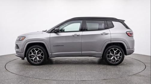 Silver Zynith Metallic Clearcoat 2025 Jeep Compass Limited