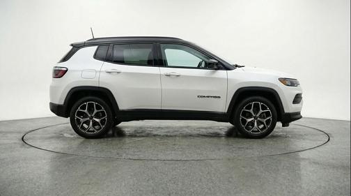 Bright White Clearcoat 2025 Jeep Compass Limited