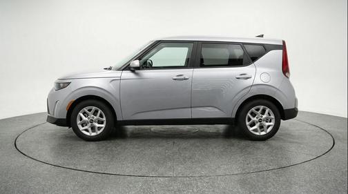 Steel Gray 2025 Kia Soul LX