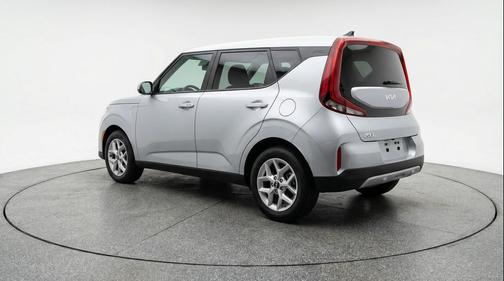 Steel Gray 2025 Kia Soul LX