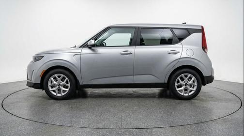 Steel Gray 2025 Kia Soul LX