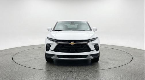 Summit White 2025 Chevrolet Blazer 2LT