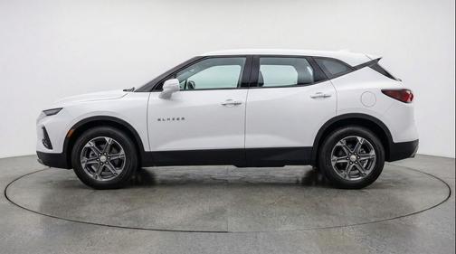 Summit White 2025 Chevrolet Blazer 2LT