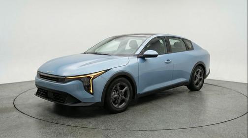 Morning Haze 2025 Kia K4 LXS