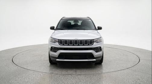 Silver Zynith Metallic Clearcoat 2025 Jeep Compass Limited