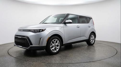 Steel Gray 2025 Kia Soul LX