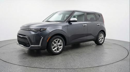 Gravity Gray 2025 Kia Soul LX