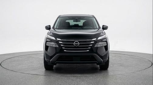 Super Black 2025 Nissan Rogue SV