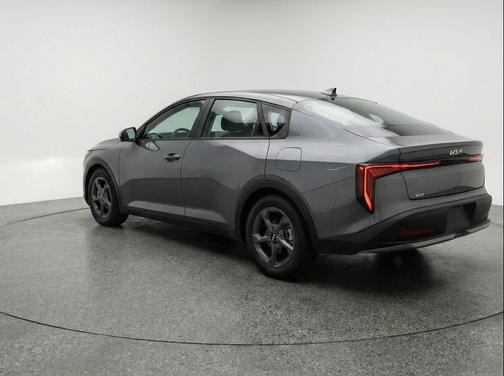 Interstellar Gray 2025 Kia K4 LXS