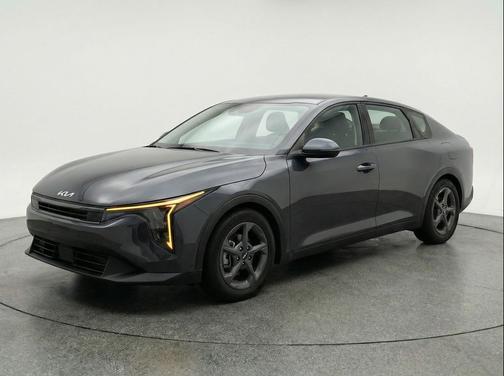 Interstellar Gray 2025 Kia K4 LXS