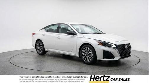 Glacier White 2025 Nissan Altima SV FWD