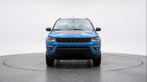 Hydro Blue Pearlcoat 2025 Jeep Compass Trailhawk