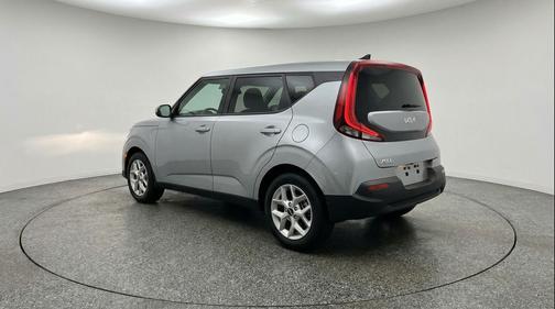 Steel Gray 2025 Kia Soul LX