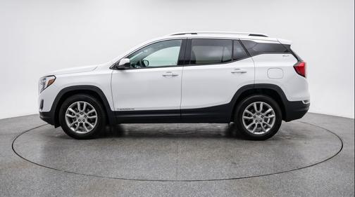 Summit White 2024 GMC Terrain SLT