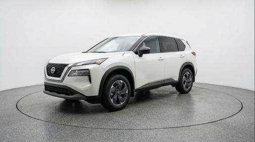 Everest White Pearl Tricoat 2025 Nissan Rogue SV