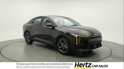 Aurora Black Pearl 2025 Kia K4 LXS