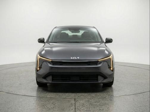 Interstellar Gray 2025 Kia K4 LXS