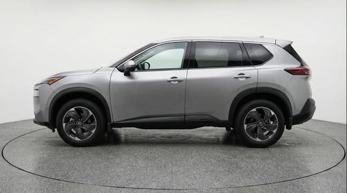 Gun Metallic 2025 Nissan Rogue SV