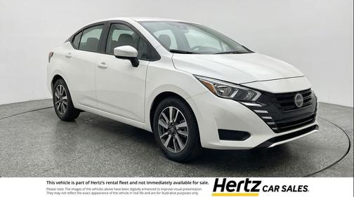 Aspen White Tricoat 2025 Nissan Versa 1.6 SV