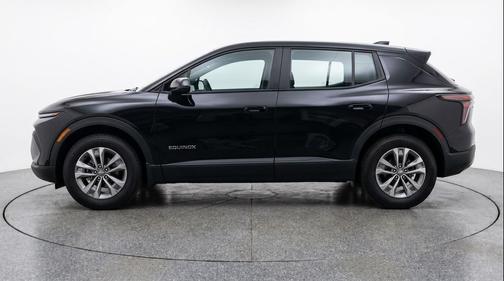 Mosaic Black Metallic 2025 Chevrolet Equinox 1LT