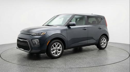 Gravity Gray 2025 Kia Soul LX