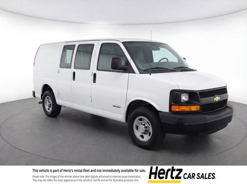 Summit White 2025 Chevrolet Express 3500 RWD 3500 Extended Wheelbase LT