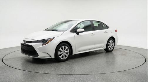 Ice Cap 2025 Toyota Corolla LE