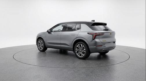 Sterling Gray Metallic 2025 Chevrolet Equinox 1LT