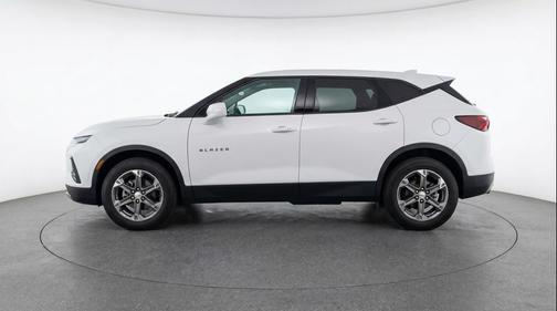 Summit White 2025 Chevrolet Blazer 2LT
