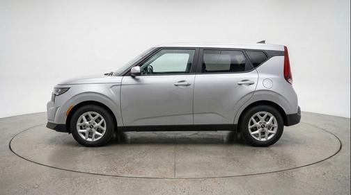 Steel Gray 2025 Kia Soul LX