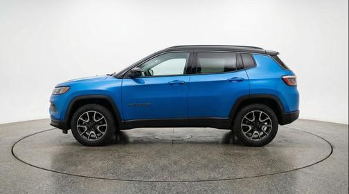 Hydro Blue Pearlcoat 2025 Jeep Compass Trailhawk