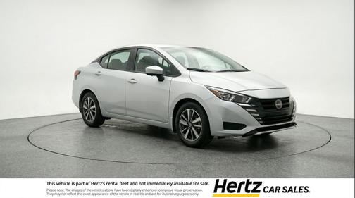 Brilliant Silver Metallic 2025 Nissan Versa 1.6 SV