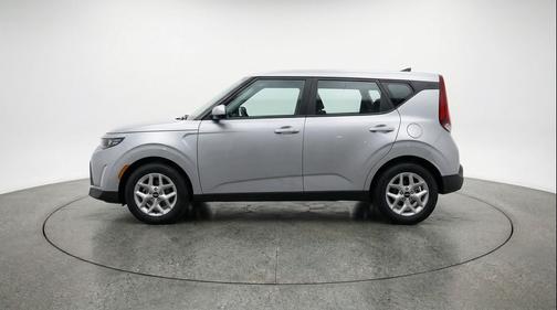 Steel Gray 2025 Kia Soul LX