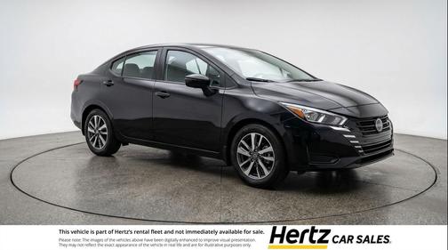 Super Black 2025 Nissan Versa 1.6 SV