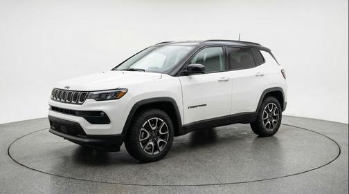 Bright White Clearcoat 2025 Jeep Compass Trailhawk