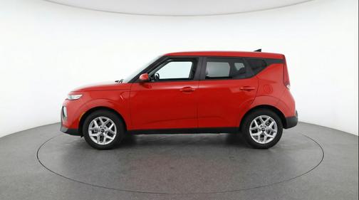 Inferno Red 2025 Kia Soul LX